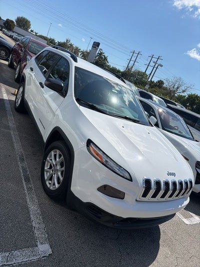 2016 Jeep Cherokee Sport