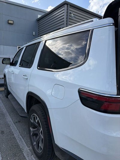 2023 Jeep Wagoneer Series III