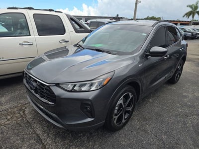 2023 Ford Escape ST-Line Select