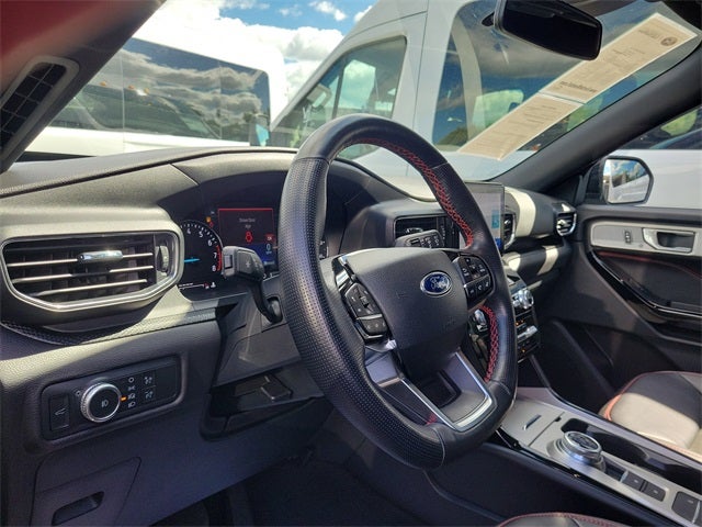 2022 Ford Explorer ST-Line