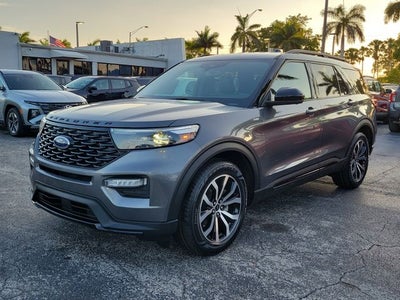 2022 Ford Explorer ST-Line