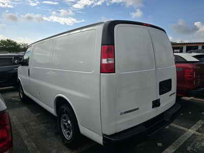 2005 Chevrolet Express Van G1500 Base 135 WB