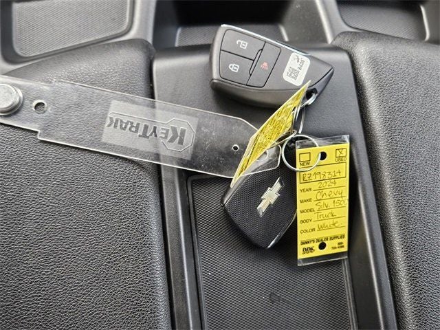 2024 Chevrolet Silverado 1500 WT