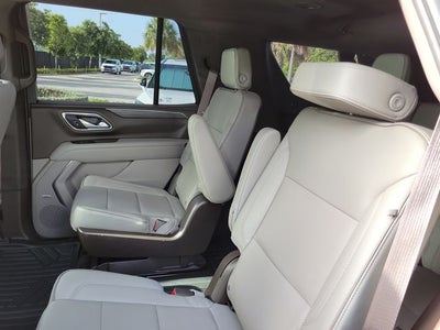 2022 GMC Yukon SLT