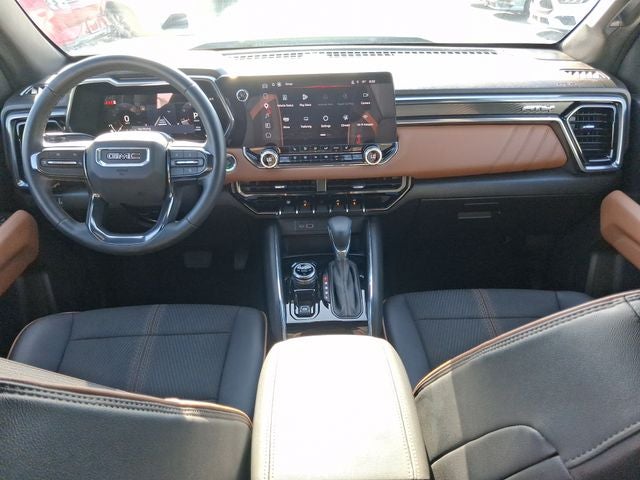 2025 GMC Canyon AT4