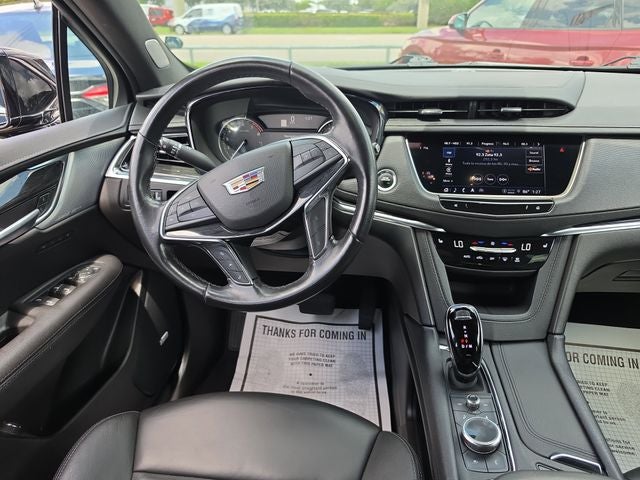 2023 Cadillac XT5 Premium Luxury