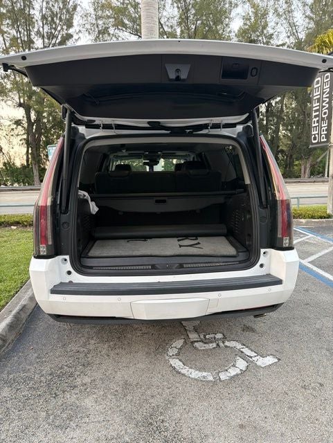 2016 Cadillac Escalade ESV Premium
