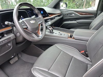 2023 Cadillac Escalade Premium Luxury