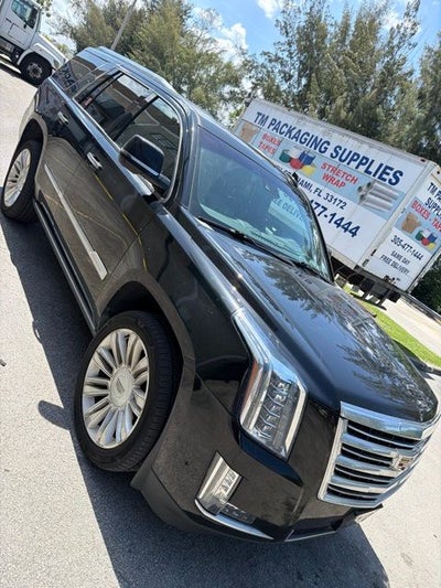 2020 Cadillac Escalade Platinum Edition