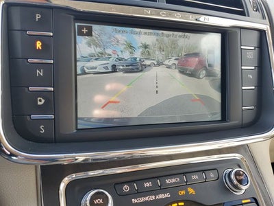 2018 Lincoln Continental Premiere