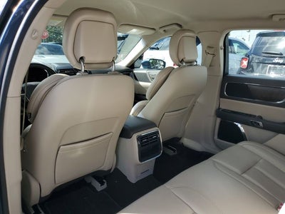 2018 Lincoln Continental Premiere