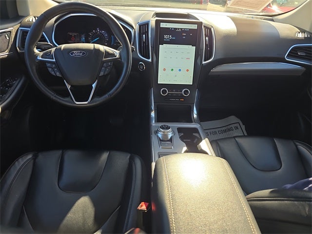 2021 Ford Edge Titanium