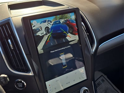 2021 Ford Edge Titanium