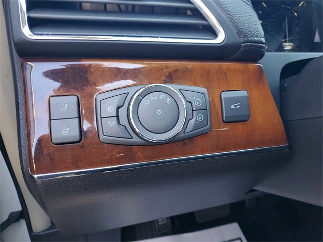 2013 Lincoln MKX Base