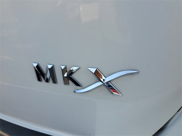 2013 Lincoln MKX Base