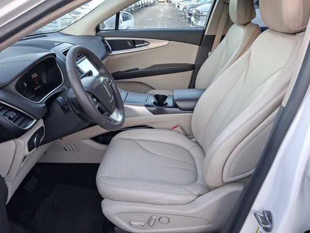 2020 Lincoln Nautilus Standard