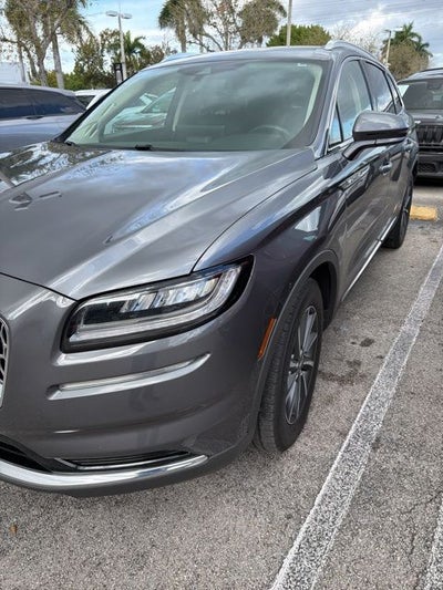 2022 Lincoln Nautilus Standard