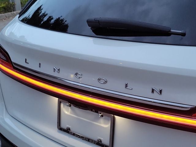 2022 Lincoln Nautilus Standard