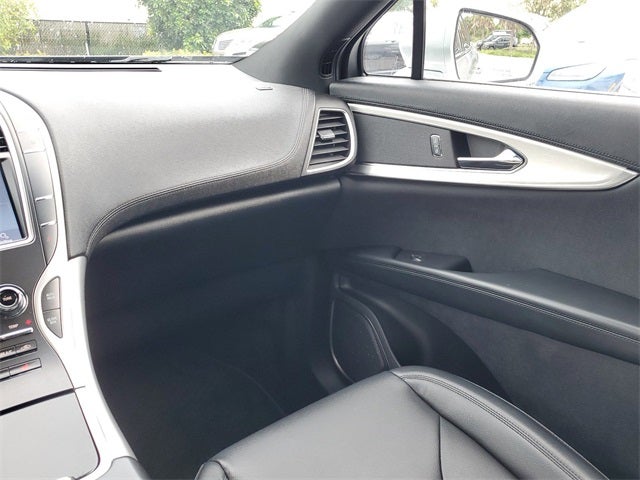 2020 Lincoln Nautilus Standard