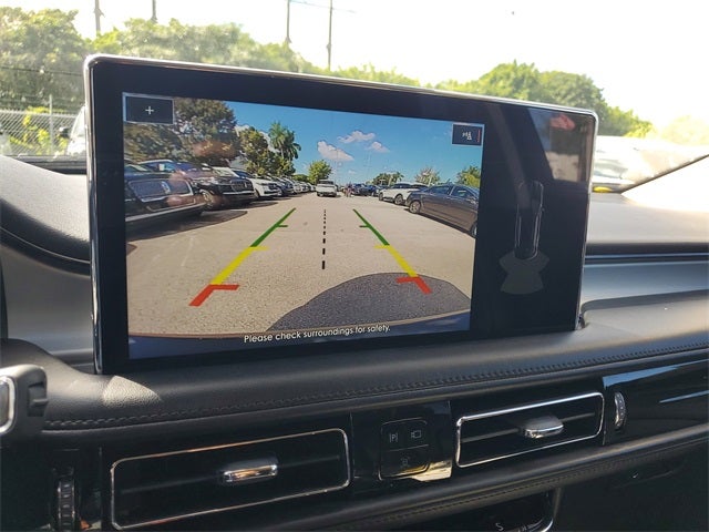 2022 Lincoln Nautilus Standard