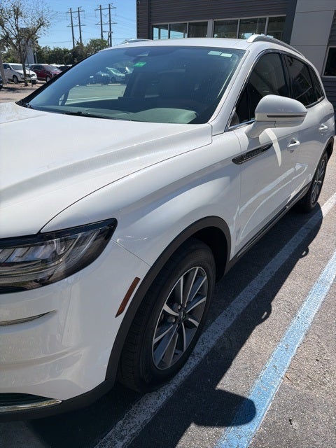 2022 Lincoln Nautilus Standard