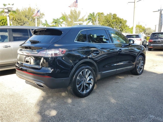 2022 Lincoln Nautilus Reserve