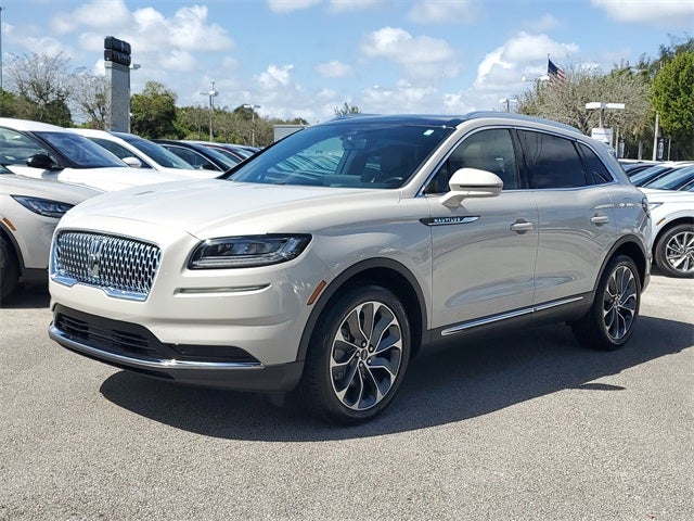 2022 Lincoln Nautilus Reserve