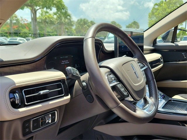 2023 Lincoln Nautilus Reserve