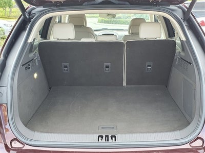 2019 Lincoln Nautilus Select