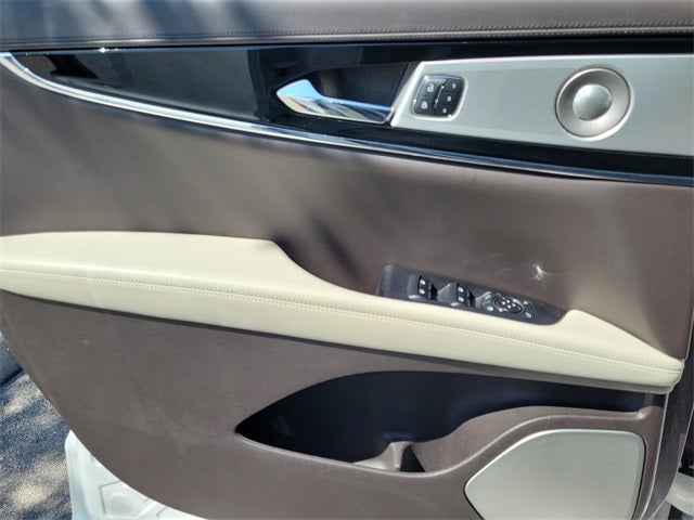 2023 Lincoln Nautilus Black Label