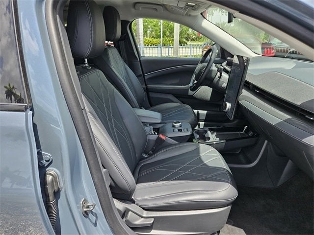 2024 Ford Mustang Mach-E Select