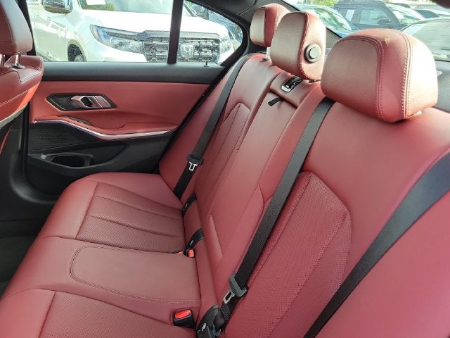 2022 BMW 3 Series 330e iPerformance