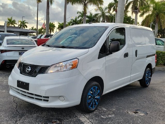 2021 Nissan NV200 S