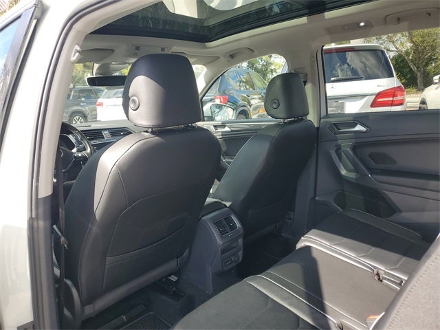 2018 Volkswagen Tiguan 2.0T SEL Premium
