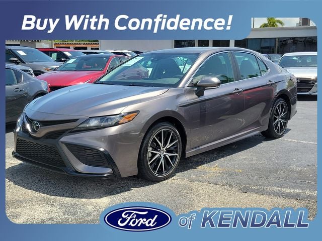 2023 Toyota Camry SE