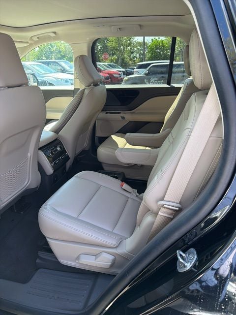 2024 Lincoln Aviator Premiere