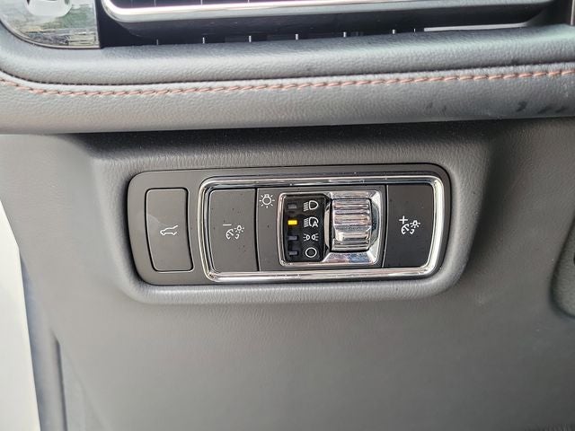 2023 Lincoln Aviator Standard