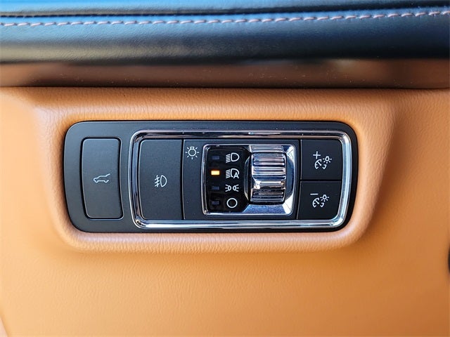 2022 Lincoln Aviator Black Label