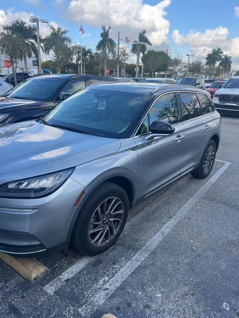 2022 Lincoln Corsair Standard