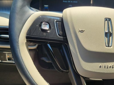 2025 Lincoln Corsair Premiere