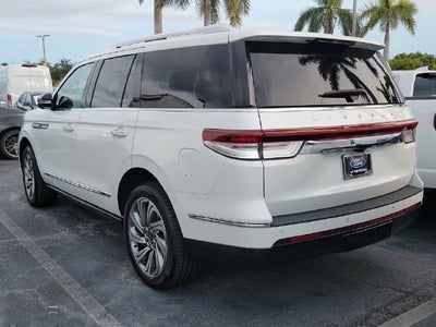 2023 Lincoln Navigator Reserve