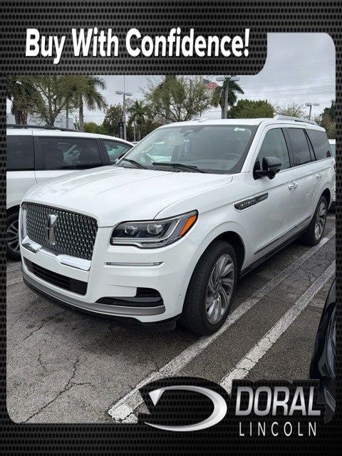 2022 Lincoln Navigator Reserve