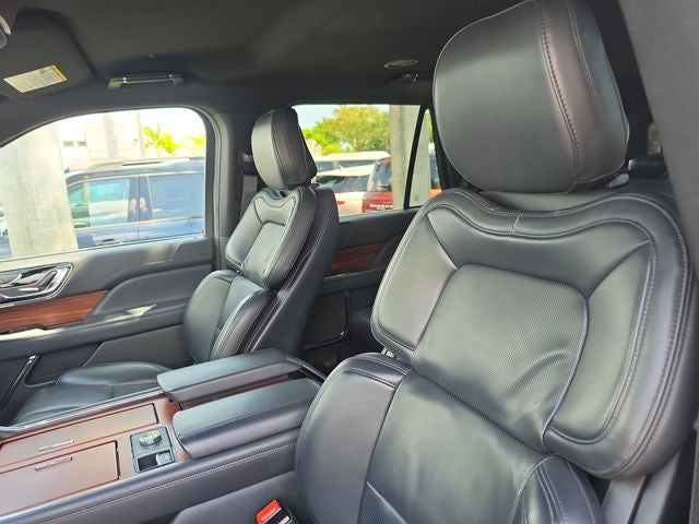 2024 Lincoln Navigator Premiere