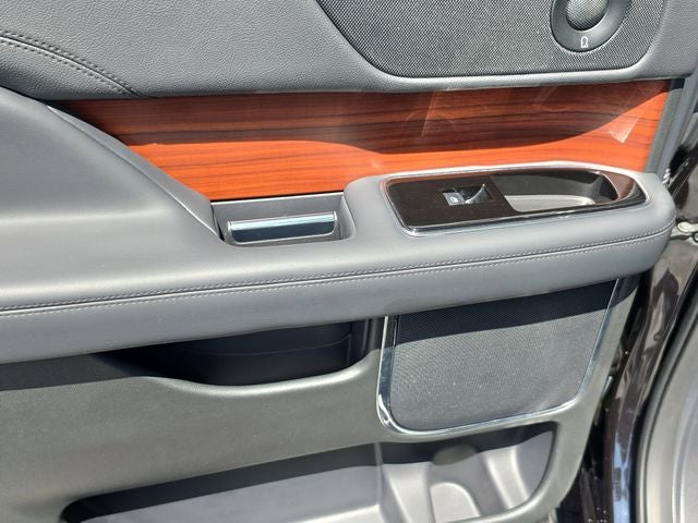 2024 Lincoln Navigator Premiere