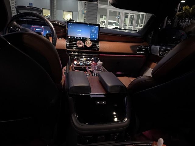 2023 Lincoln Navigator L Reserve