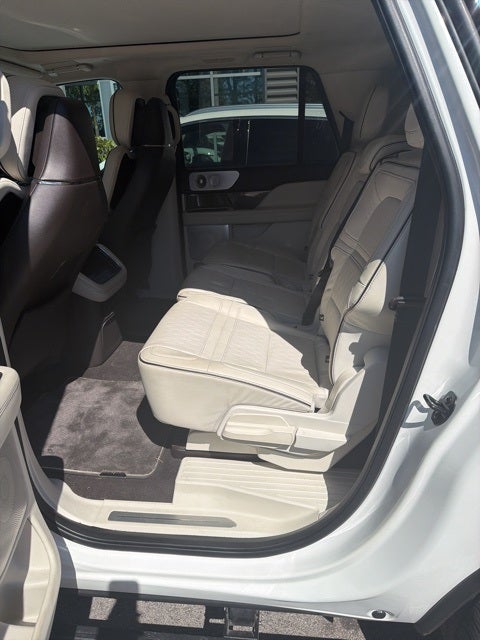 2023 Lincoln Navigator L L Black Label