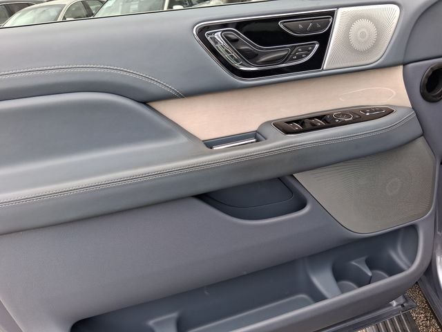 2022 Lincoln Navigator L Black Label