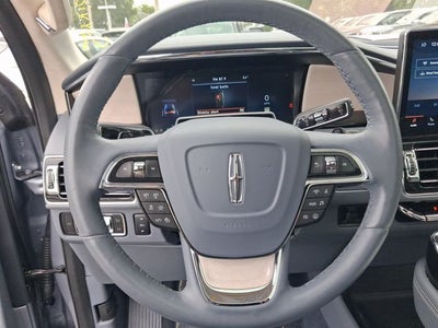2022 Lincoln Navigator L Black Label