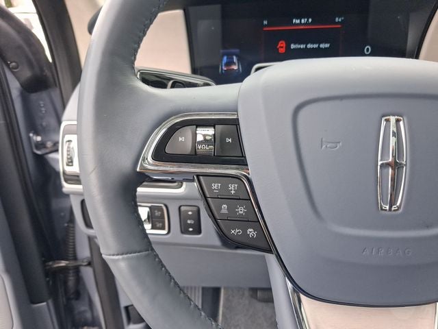 2022 Lincoln Navigator L Black Label