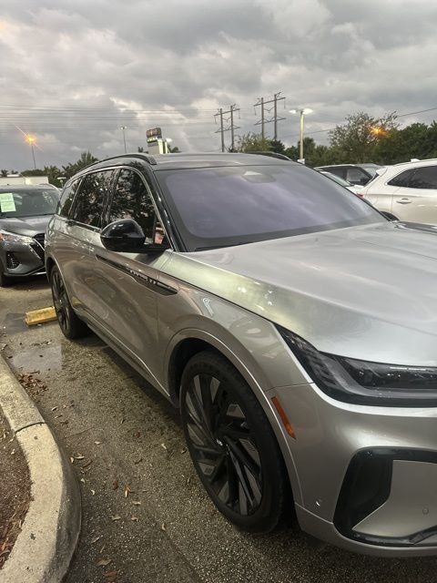 2024 Lincoln Nautilus Black Label